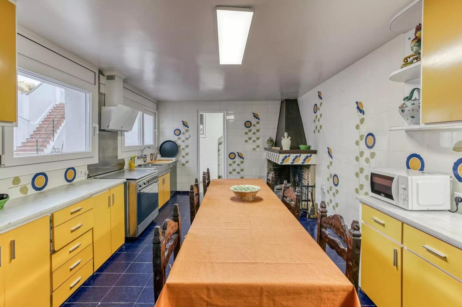 Can Mateuet - House Rental By Season Льягостера Экстерьер фото